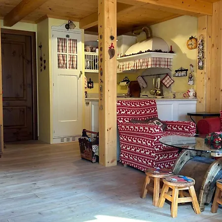 شقة Courmayeur Warm Chalet Con Parcheggio Privato E Giardino *