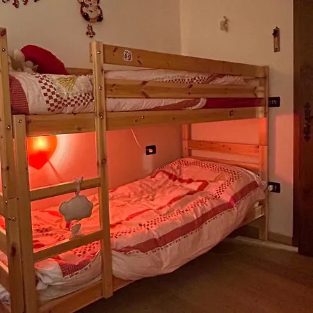 Courmayeur Warm Chalet Con Parcheggio Privato E Giardino Апартаменты *
