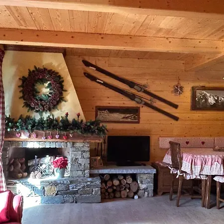 شقة Courmayeur Warm Chalet Con Parcheggio Privato E Giardino *