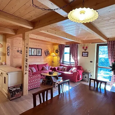 Courmayeur Warm Chalet Con Parcheggio Privato E Giardino شقة *