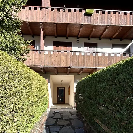 Courmayeur Warm Chalet Con Parcheggio Privato E Giardino Апартаменты
